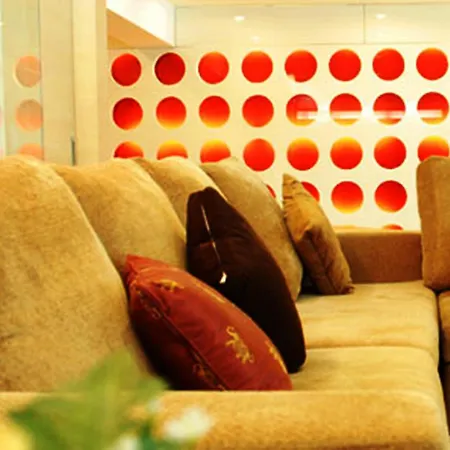 P2 Boutique-3